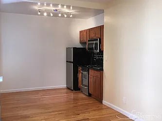 Rented by City Connections Realty