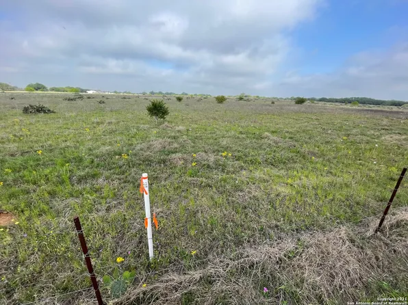 1924 COUNTY ROAD 777 LOT 22, Devine, TX 78016