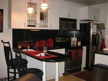 1st image of 853 Thomas Ave APT 10