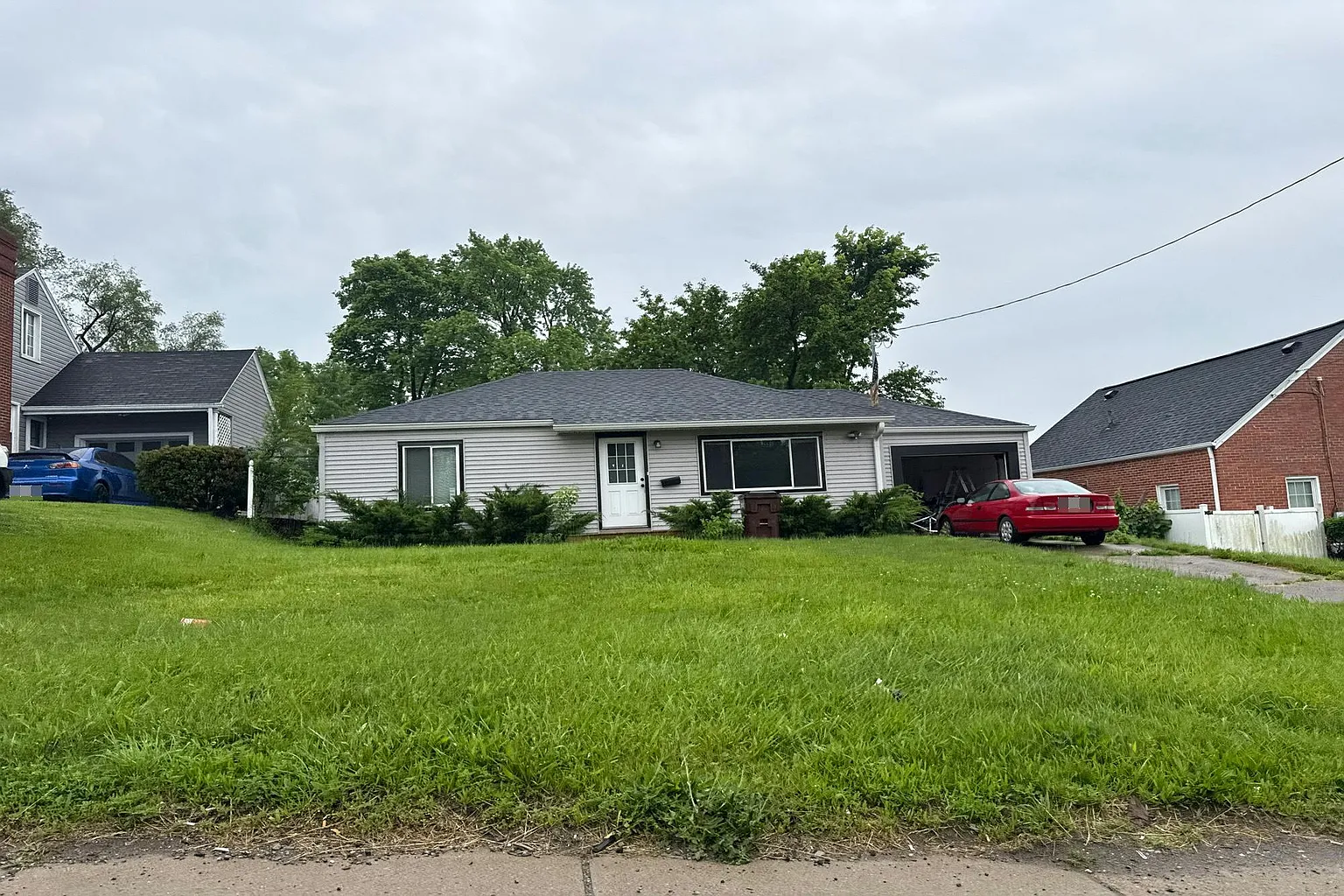 2704 Roosevelt Blvd photo 1
