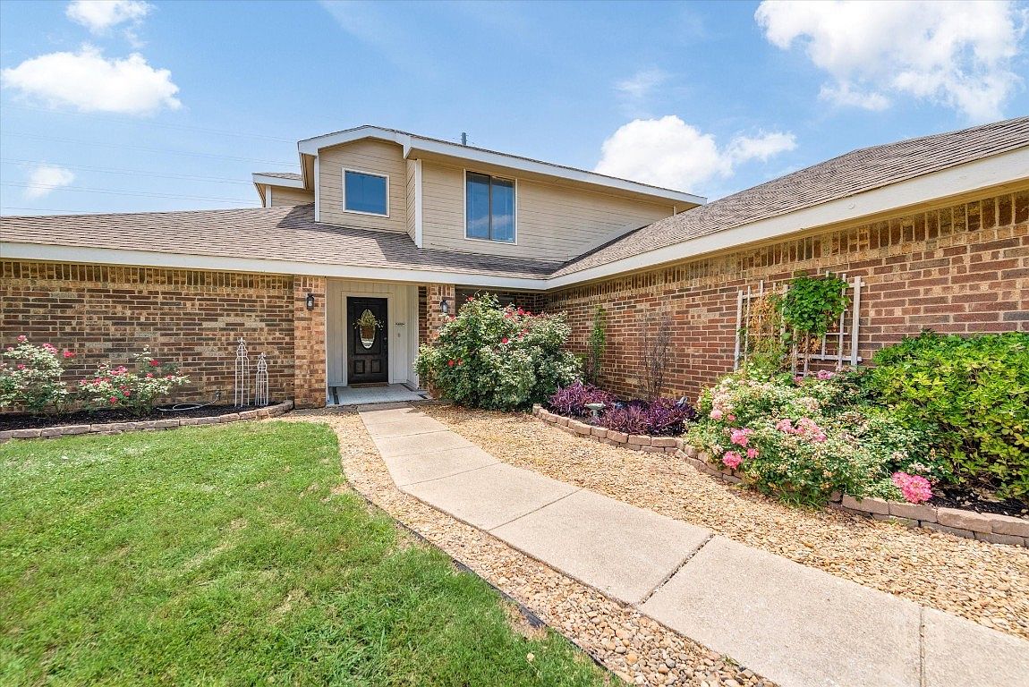 204 Laurel Ln, Euless, TX 76039 Zillow