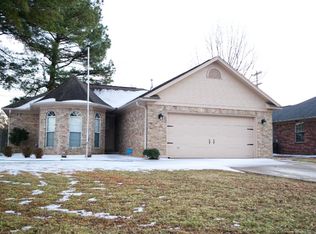 2835 Londonderry Ln, Conway, AR 72034