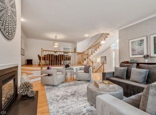 4 Casper Ct, Florham Park, NJ 07932