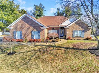 137 Huntsman Cir, Bowling Green, KY 42103