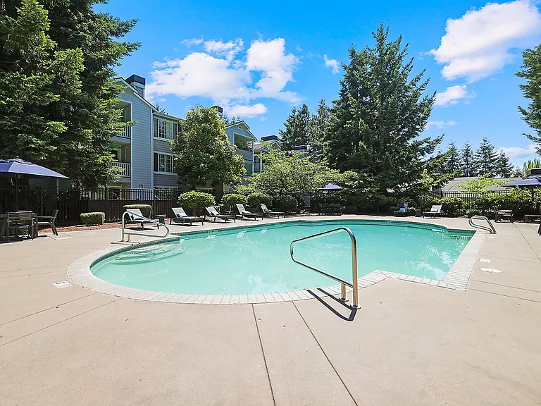 Evergreen Heights — Photo 26