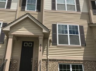 315 Wildflower St, Des Plaines, IL 60016