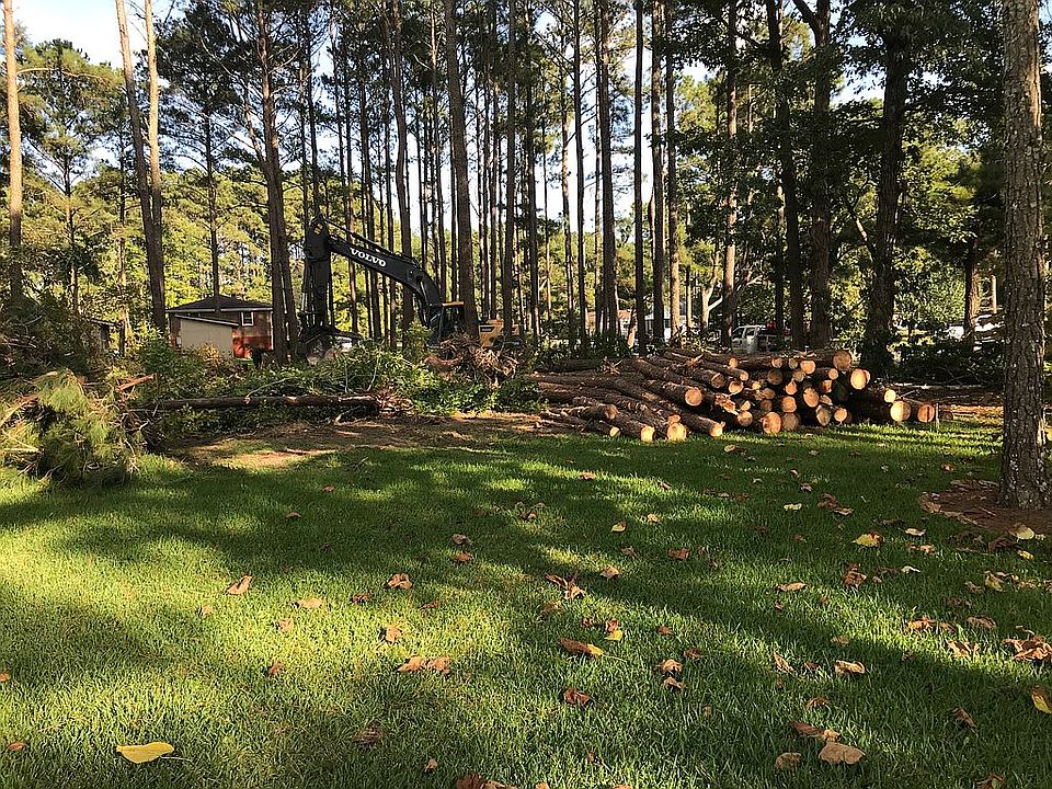 1st image of 115 Creek Dr