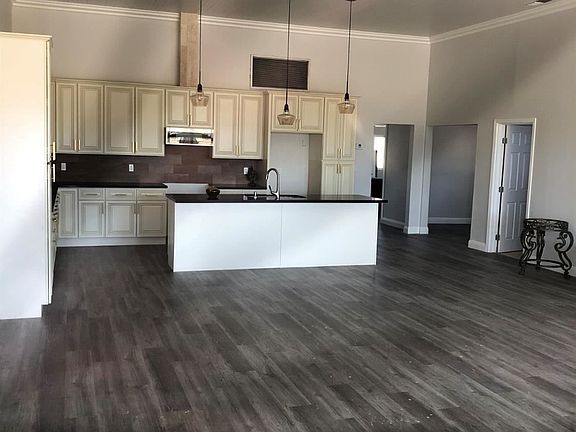 3rd image of 85490 Avenue 50
