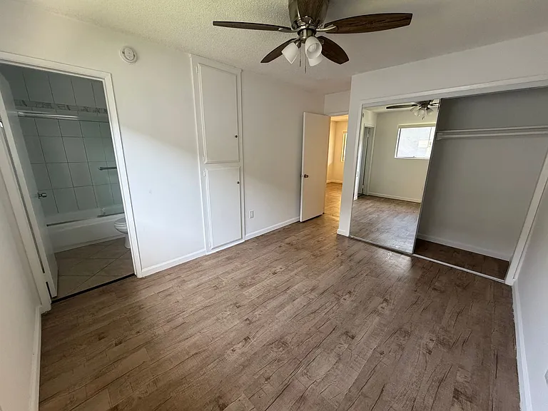 i4026 — Photo 18