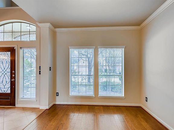 5th image of 4211 Middleoak Grove Ln