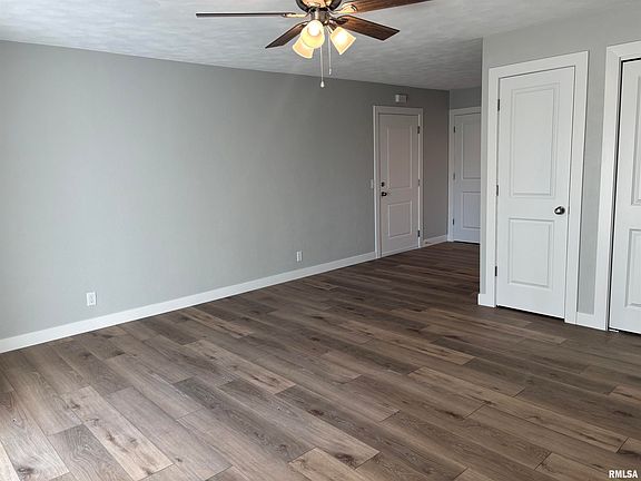 2nd image of 1646 W 42nd St APT 12