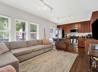 3500 N Racine Ave #1, Chicago, IL 60657