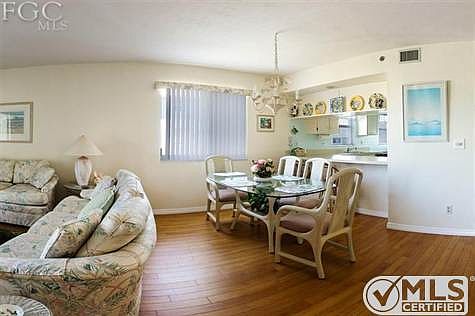 5th image of 4591 Bay Beach Ln APT 391