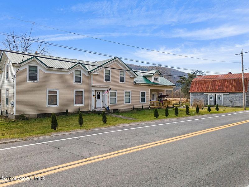 2nd image of 16 Main Street