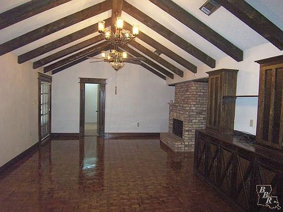 5th image of 281 Bobcat Ln