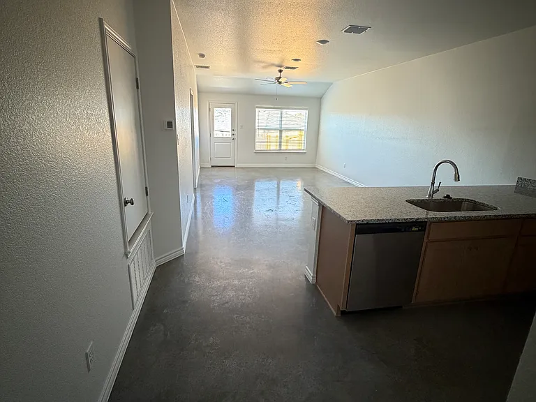 1218 Concord Dr #A — Photo 9