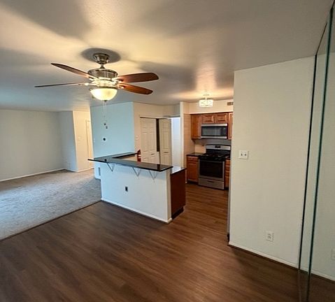 4th image of 14 Sandra Rd