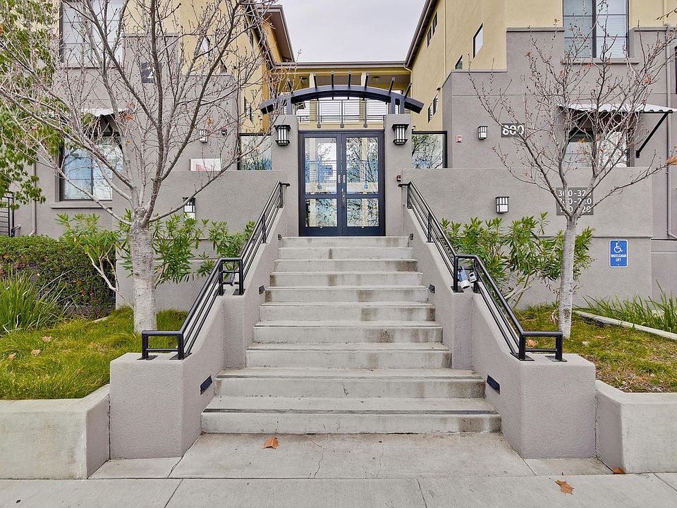 1st image of 800 N 8th St Unit 205