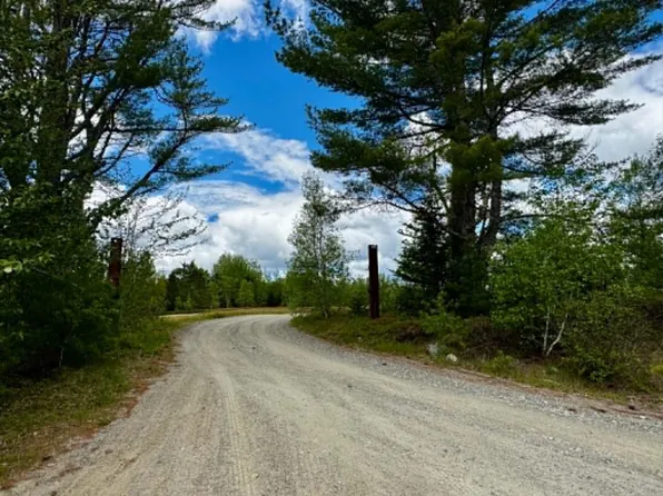 21 Cottage Road, East Machias, ME 04654