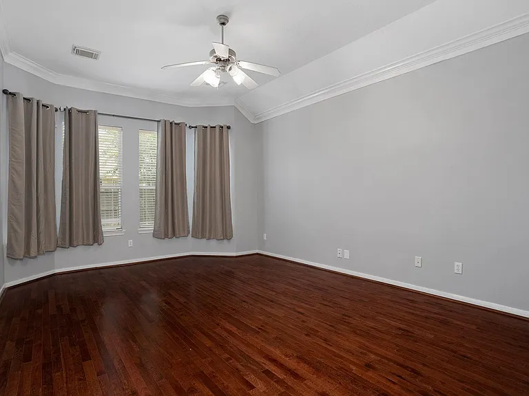 6703 Forsythe Ln — Photo 18