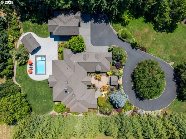 15215 NW Fair Acres Dr, Vancouver, WA 98685