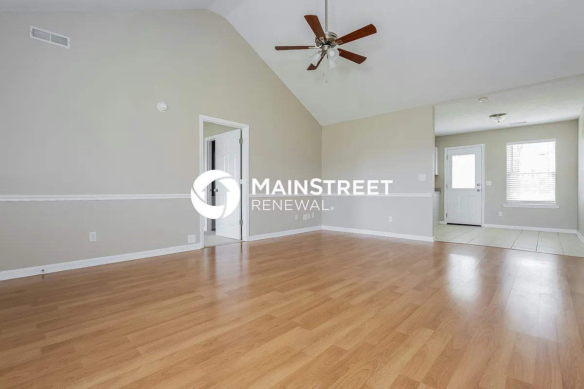 Living Room - 330 Needham Blvd