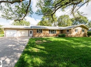 5035 Corvallis Dr, Mt Pleasant, MI 48858