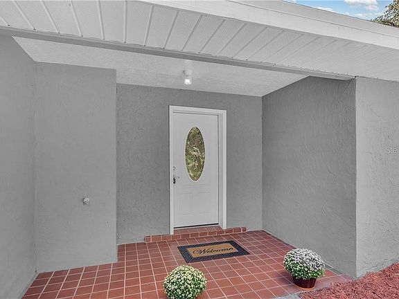 4th image of 72 Pine Forest Dr