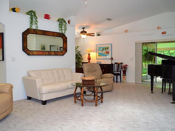 3rd image of 6096 Summerlake Dr