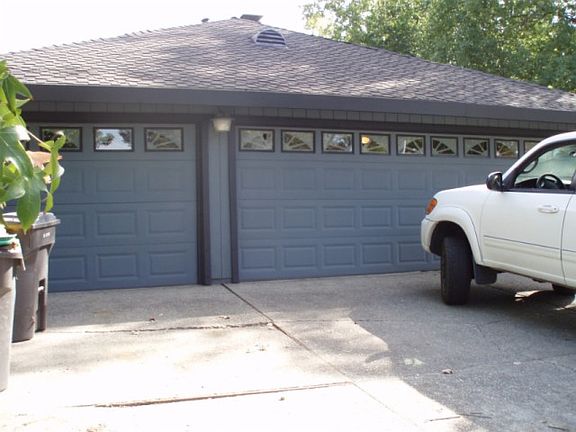 3rd image of 1743 W Benjamin Holt Dr