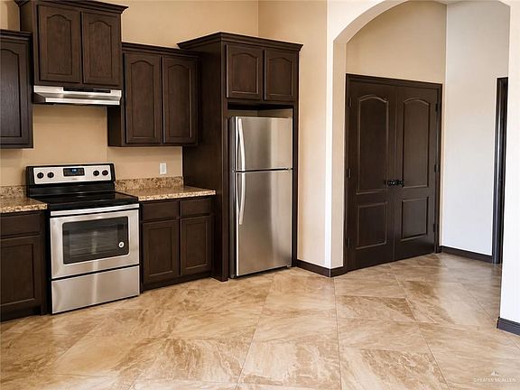 2nd image of 142 Agave St