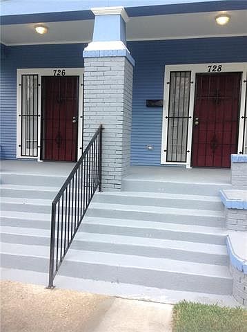 1st image of 726 Saint Maurice Ave