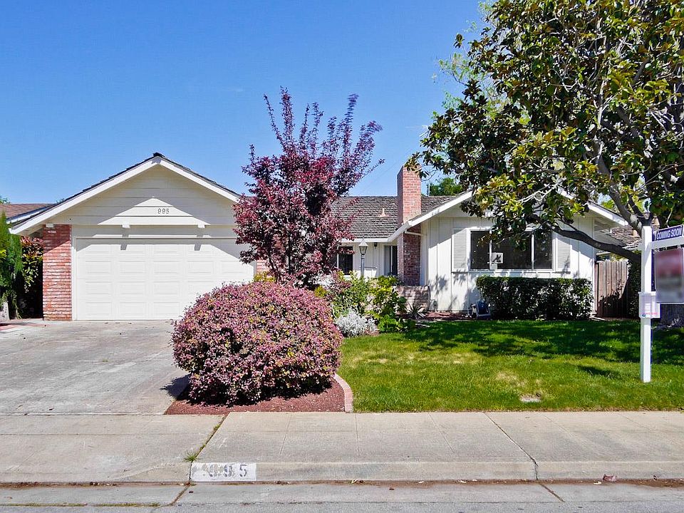 1st image of 995 Starflower Ct