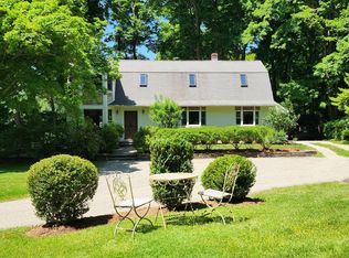 12 Liberty St, Chester, CT 06412