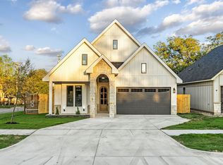 3516 N Houston St, Fort Worth, TX 76106