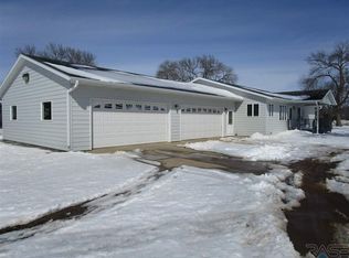 46002 233rd St, Wentworth, SD 57075