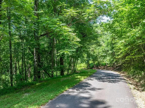 Mountain Crest Dr S #58, Marion, NC 28752