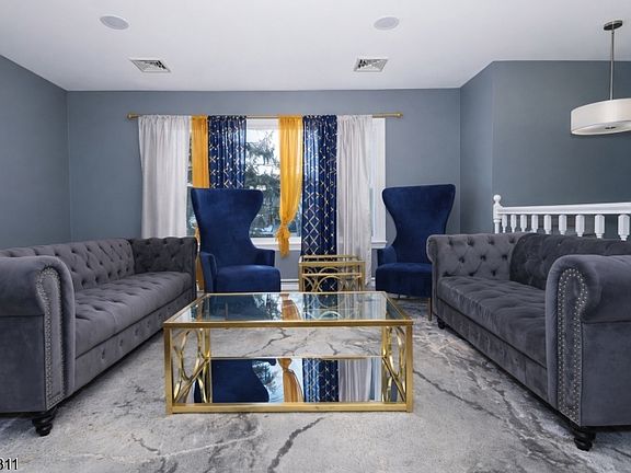 2nd image of 16 Arthur Rd