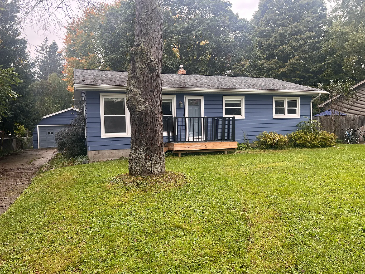 3 bed, 1120 sqft, $2,250 — Photo 1
