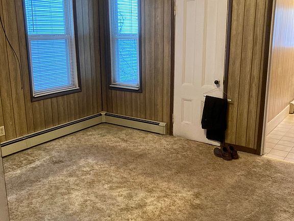 3rd image of 16-18 Rossmore St #1