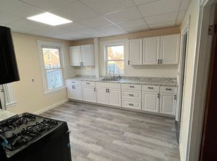 74 Spruce St #2, New Bedford, MA 02740