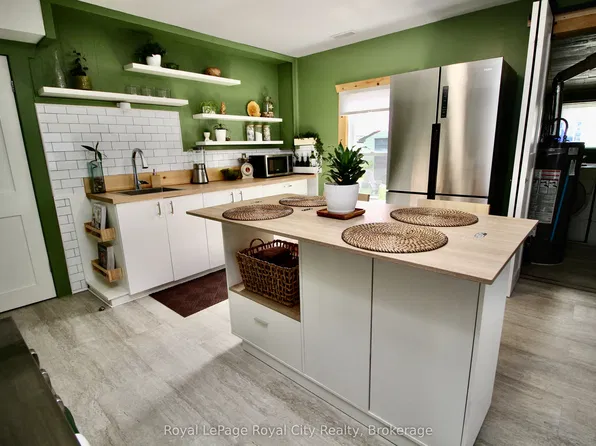 295 Killaly St E, Pt Colborne, ON L3K 1P3
