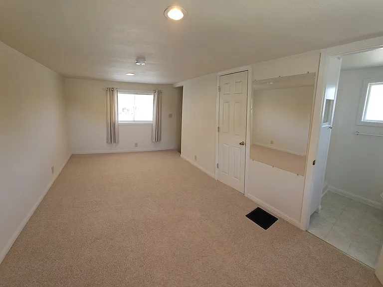2752 Carmen Ave #A — Photo 4