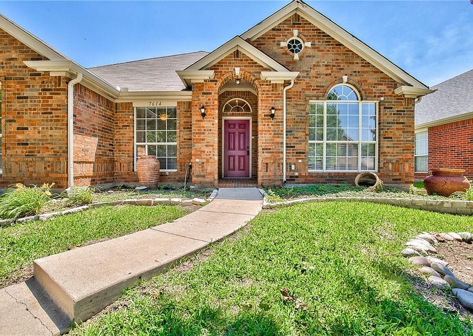 1st image of 7614 Cordova Dr