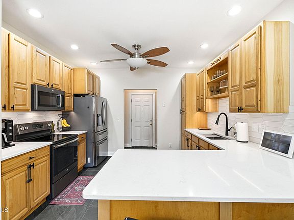 4th image of 163 Dean Archer Rd