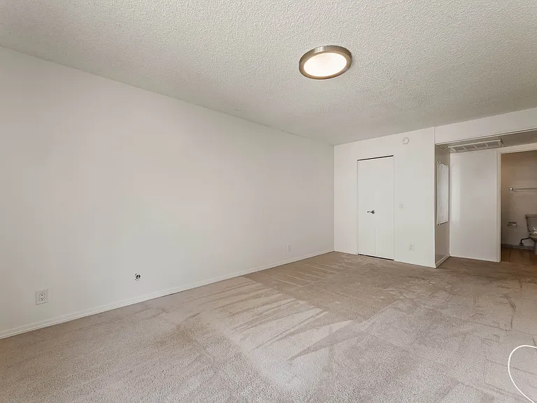 1340 S Beverly Glen Blvd #202 — Photo 12