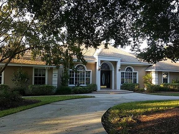 2nd image of 12425 Lake View Ln