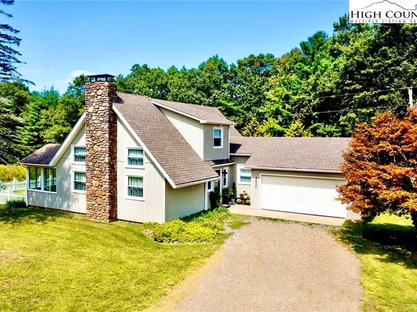3055 Mountain View Road, Glade Valley, NC 28627