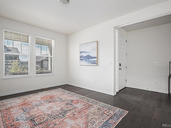 4th image of 513 176th Avenue