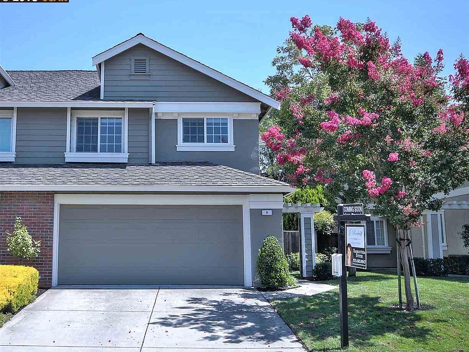 2nd image of 8 Rainbow Cir
